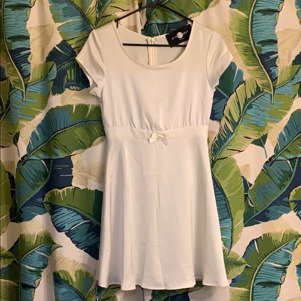 After party by Nastygal Doll Parts dress size xs